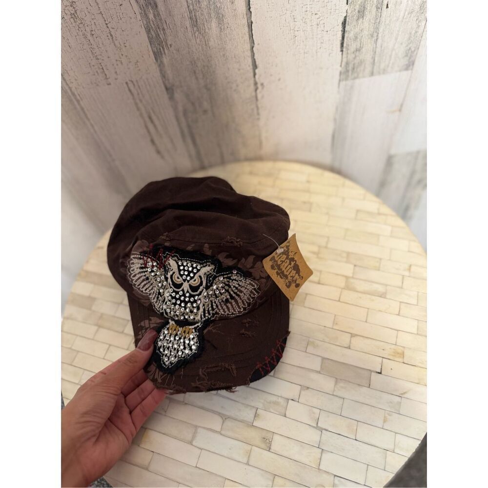 Brown hat  - Picture 6 of 7